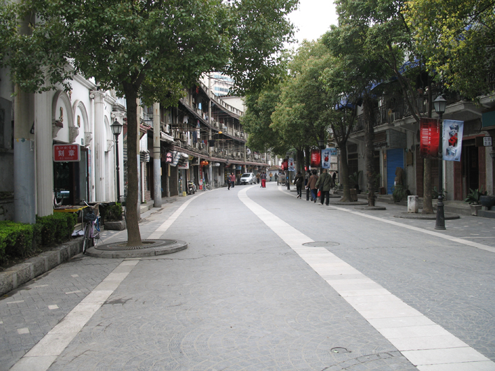 Duolun Road: the old street
